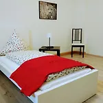 Feelathome